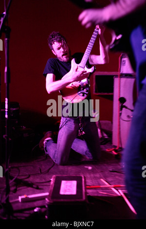 Mako Sica führt an den Bischof. 31. März 2010. Przemyslaw Krzysztof Drazek spielt Pharoah Gitarre und Coronet Brent Fuscaldo Stockfoto