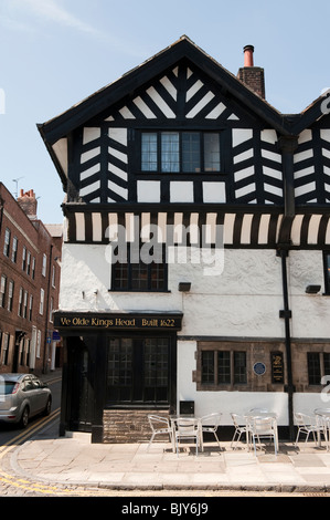 Ye Olde Kings Head Pub erbaute 1622 Chester Cheshire UK Stockfoto