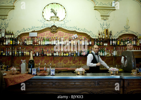 Italien, Piemont, Torino, Turin, Piazza San Carlo, Caffè Torino Stockfoto