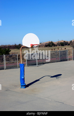 Leere Basketballplatz, Jones Beach, Long Island, NY Stockfoto