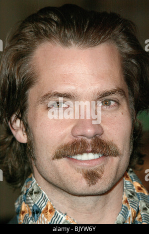 TIMOTHY OLYPHANT DEADWOOD Staffel 2 PREMIERE CHINESE THEATRE HOLLYWOOD LOS ANGELES USA 3. März 2005 Stockfoto