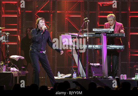 SIMON LE BON & NICK RHODES 2005 AGASSI GRAND SLAM GALA MGM GRAND HOTEL & CASINO LAS VEGAS USA 1. Oktober 2005 Stockfoto