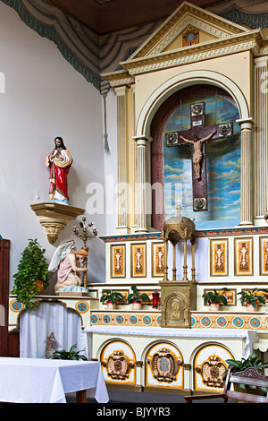 Christus am Kreuz am Altar Mission Ysleta El Paso Texas USA Stockfoto