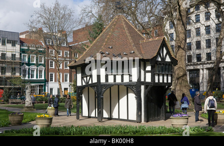 Der alte Gärtner Hütte im "Soho Square", London GB UK Stockfoto