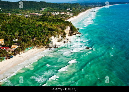 Luftbild der Küste von Boracay Inseln in Zentral-Philippinen Stockfoto