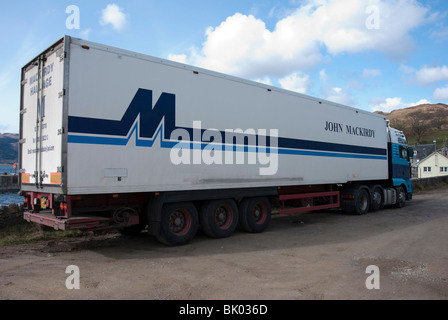 John McKirdy Spedition stationäre ERF artikuliert LKW Colintraive Hafen Stockfoto