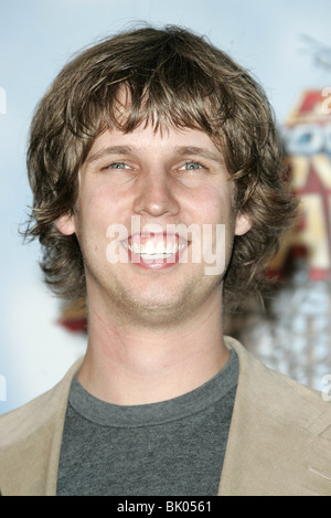 JON HEDER 2005 MTV MOVIE AWARDS SHRINE AUDITORIUM LOS ANGELES USA 04 Juni 2005 Stockfoto