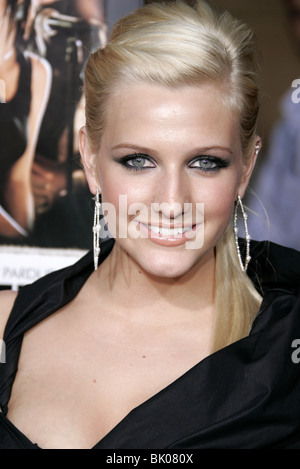 ASHLEE SIMPSON UNENTDECKT PREMIERE ägyptischen Kino HOLLYWOOD LA USA 23. August 2005 Stockfoto