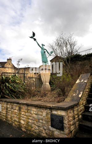 Skulptur und Garten, entworfen von John Willats anlässlich der Jahrtausendwende in Bradford on Avon Stockfoto
