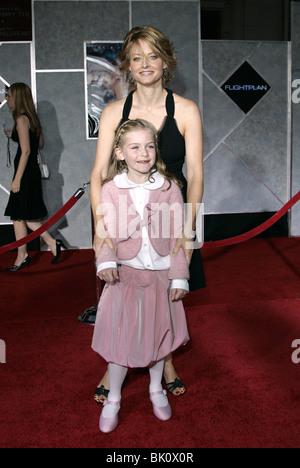 MARLENE LAWSTON & JODIE FOSTER FLIGHTPLAN FILM PREMIERE EL CAPITAN THEATRE HOLLYWOOD LOS ANGELES USA 19. September 2005 Stockfoto