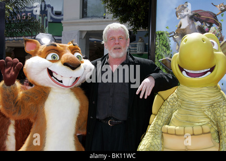 HAMMY NICK NOLTE & VERNE AB DURCH DIE HECKE. PREMIERE WESTWOOD LOS ANGELES USA 30. April 2006 Stockfoto