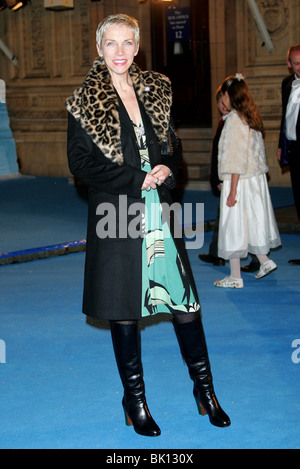 ANNIE LENNOX die Chroniken von NARNIA FILM PREMIER ROYAL ALBERT HALL LONDON ENGLAND 7. Dezember 2005 Stockfoto