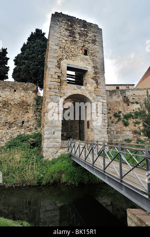 Castelló d'Empúries, Alt Empordà Girona, Katalonien, Costa Brava. Detail der Stadt. Stockfoto