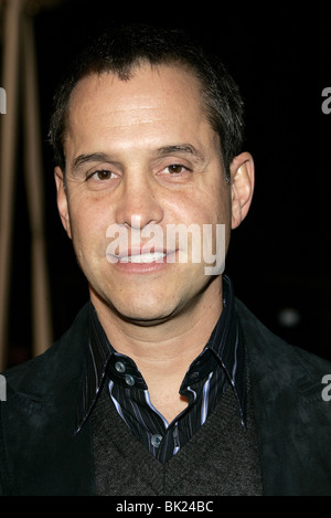 BRIAN ROBBINS NORBIT LOS ANGELES PREMIERE WESTWOOD. LOS ANGELES USA 8. Februar 2007 Stockfoto