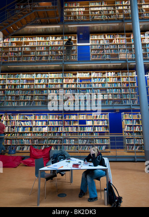 Moderne Architektur von Delft technische Universitätsbibliothek in Delft Holland, Mecanoo Architekten Stockfoto