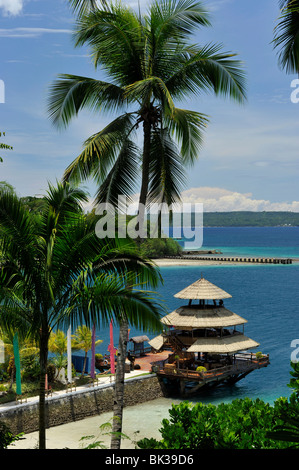 Restaurant am Strand, Pearl Farm Resort auf der Insel Samar in Davao, Mindanao, Philippinen, Südostasien, Asien Stockfoto