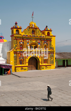 Kirche, San Andres Xecul, Guatemala, Mittelamerika Stockfoto