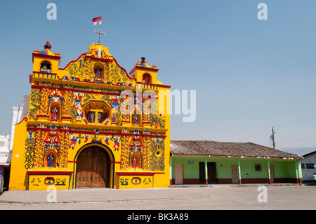 Kirche, San Andres Xecul, Guatemala, Mittelamerika Stockfoto