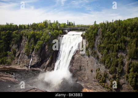 Montmorency Falls, befindet sich 10 km östlich von Quebec Stadt, Quebec, Kanada, Nordamerika Stockfoto