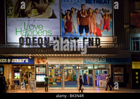 Das Odeon West End, ein Kino auf der Südseite des Leicester Square, London, UK Stockfoto