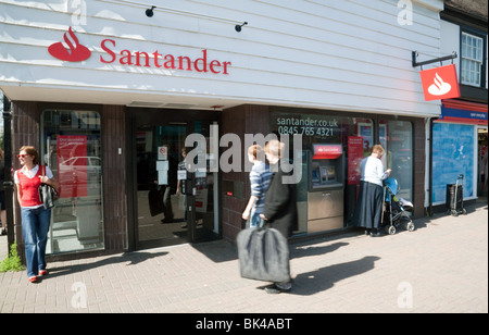 Santander Bank, der High Street, Billericay, Essex, UK Stockfoto