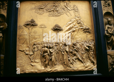 Bronze Verkleidungstüren (bekannt als Tore des Paradieses von Lorenzo Ghiberti) am Baptisterium San Giovanni Lorenzo Ghiberti Florenz Stockfoto