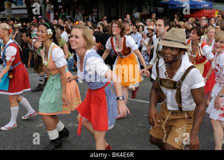 Karneval der Kulturen, Karneval der Kulturen, jährlichen berühmten Streetparade auf Pfingsten, Bezirk Kreuzberg, Berlin, Deutschland, Europa Stockfoto