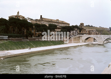 Pons Cestius Brücke verbunden, Tiberinsel, Rom, Italien Stockfoto