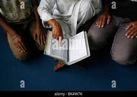 Koran Schule, Bhaktapur, Nepal, Asien Stockfoto