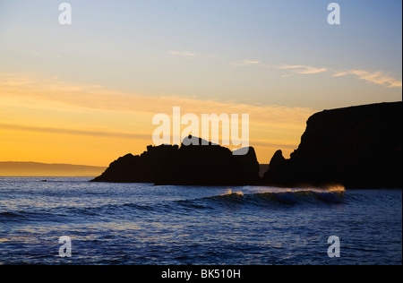 Ballydowane Bucht, in der Nähe von Bunmahon, Copper Coast Geopark, Grafschaft Waterford, Irland Stockfoto