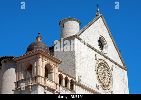 Päpstliche Basilika des Heiligen Franziskus von Assisi, Umbrien, Italien Stockfoto