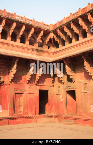 Innenraum der Agra Fort, UNESCO-Weltkulturerbe, Agra, Uttar Pradesh, Indien, Asien Stockfoto