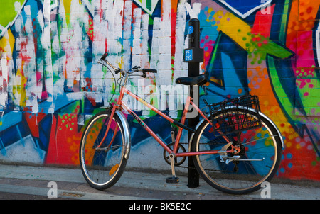 Fahrrad Duluth Street Plateau Mont-Royal-Montreal Stockfoto