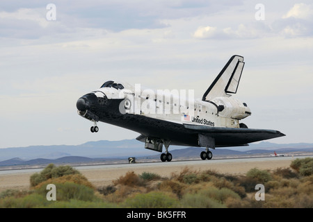Space Shuttle Discovery Touch down, NASA Dryden Flight Research Center, Edwards Air Force Base, Kalifornien, USA Stockfoto
