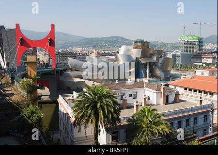 Das Guggenheim, kanadisch-amerikanischen Architekten Frank Gehry, erbaut von Ferrovial, Bilbao, Baskisches Land, Spanien, Europa Stockfoto