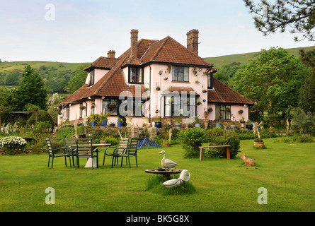 Schwankend Down House in das Dorf des Kreuzes, Somerset - ehemalige Wohnhaus des verstorbenen Frankie Howerd Stockfoto