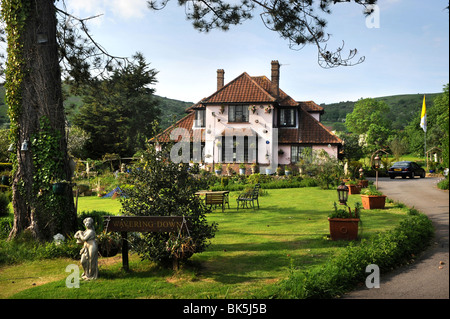 Schwankend Down House in das Dorf des Kreuzes, Somerset - ehemalige Wohnhaus des verstorbenen Frankie Howerd Stockfoto