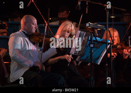 Mitglieder der London Gala Orchester Bedford Prom im Park Stockfoto