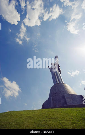 Rodina Mat, Nationen Mutter Verteidigung des Vaterlandes Denkmal, Museum des großen Vaterländischen Krieges, Kiew, Ukraine, Europa Stockfoto