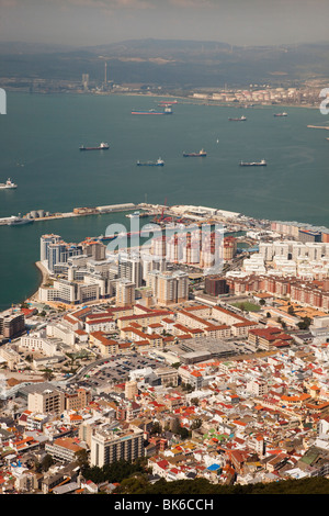 Luftaufnahme von Gibraltar von der Spitze des Felsens von Gibraltar Stockfoto