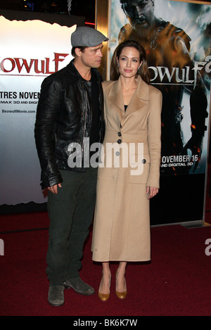 BRAD PITT & ANGELINA JOLIE BEOWULF LOS ANGELES PREMIERE WESTWOOD LOS ANGELES USA 5. November 2007 Stockfoto