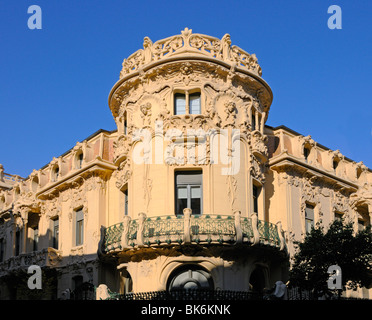 Madrid, Spanien. Casa del Longoria (1902: Jose Grases Riera) in Calle Fernando VI. Die Sociedad General de Autores. Jugendstil Stockfoto