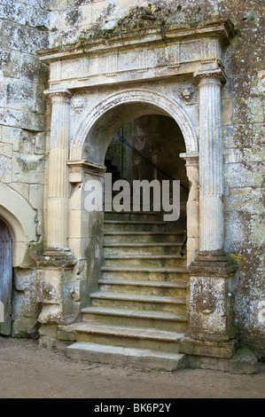 Wardour Castle Schritte im Innenhof Stockfoto