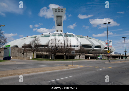 Ansicht und Details des Olympiastadions, Montreal, Kanada Stockfoto