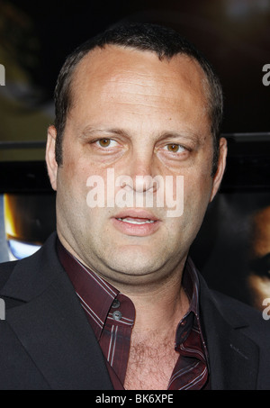 VINCE VAUGHN Eisen Mann LOS ANGELES PREMIERE GRAUMANS CHINESE HOLLYWOOD LOS ANGELES USA 30. April 2008 Stockfoto