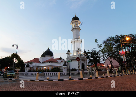 Vorderansicht der Kapitan Keling Moschee in Penang, Malaysia Stockfoto