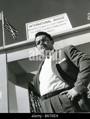 ÜBER die Brücke - 1957 Rang Film mit Rod Steiger vor Ort in Spanien Stockfoto