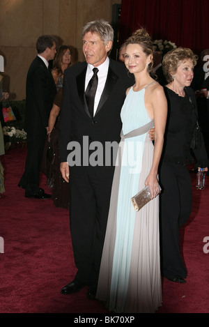 HARRISON FORD & CALISTA FLOCKHART 80. ACADEMY AWARDS Ankünfte HOLLYWOOD LOS ANGELES USA 24. Februar 2008 Stockfoto