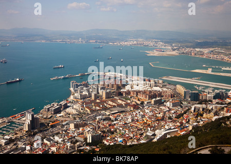 Luftaufnahme von Gibraltar von The Rock Stockfoto