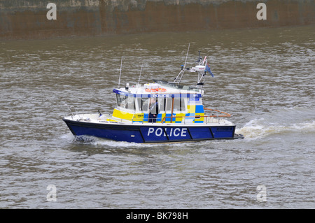 Polizei Boot auf der Themse, London, Vereinigtes Königreich Stockfoto